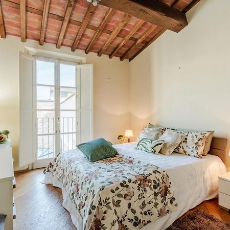 Helene Smart Flat With Elevator Inside Lucca Apartamento Exterior foto
